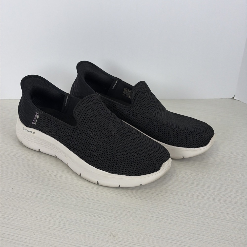 Skechers Slip-Ins Women Size 11 Go Walk Flex Relish 124963 Black White